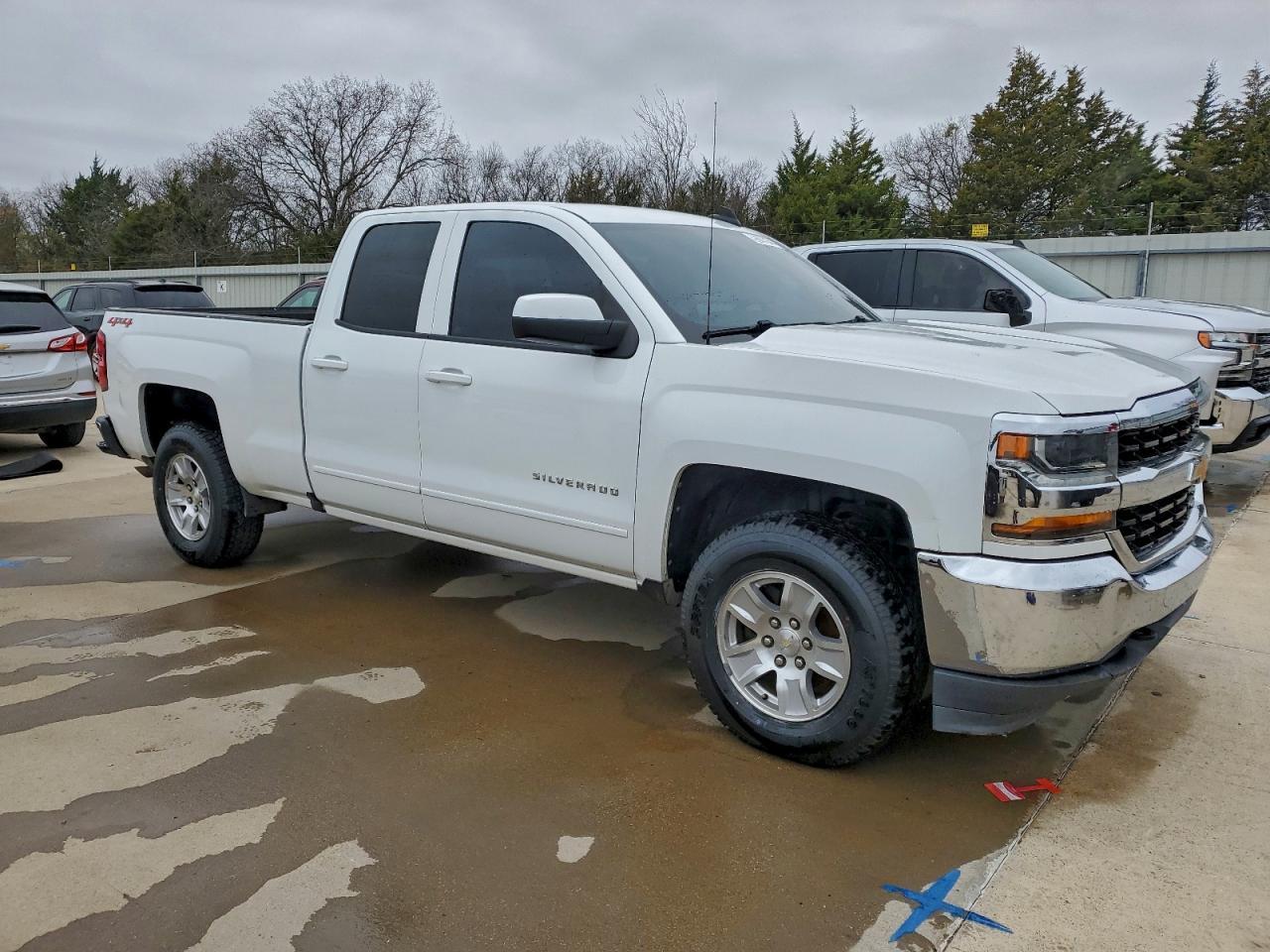 2018 Chevrolet Silverado K1500 Lt - zdjęcie 4