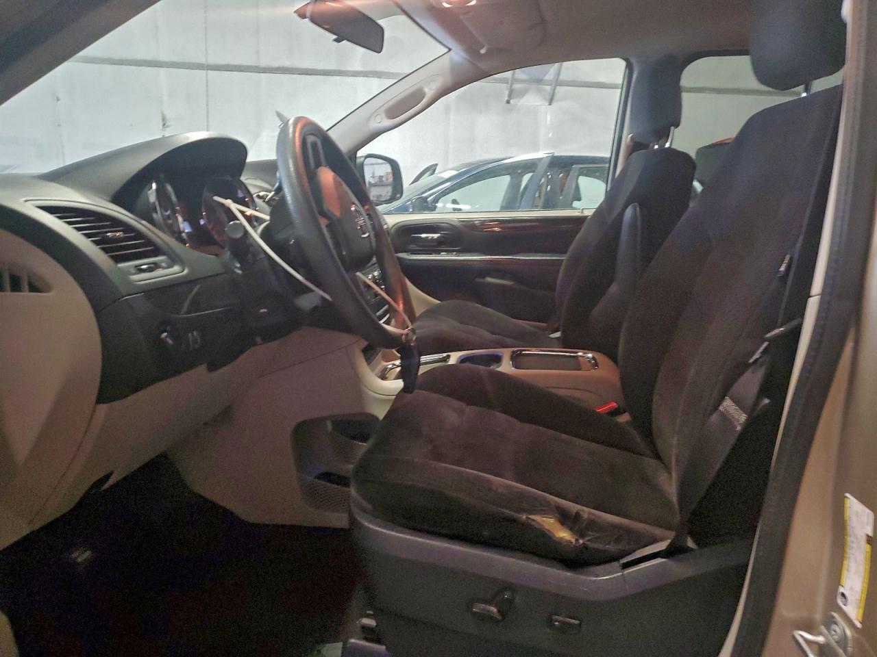 2014 Dodge Grand Caravan Sxt - zdjęcie 7