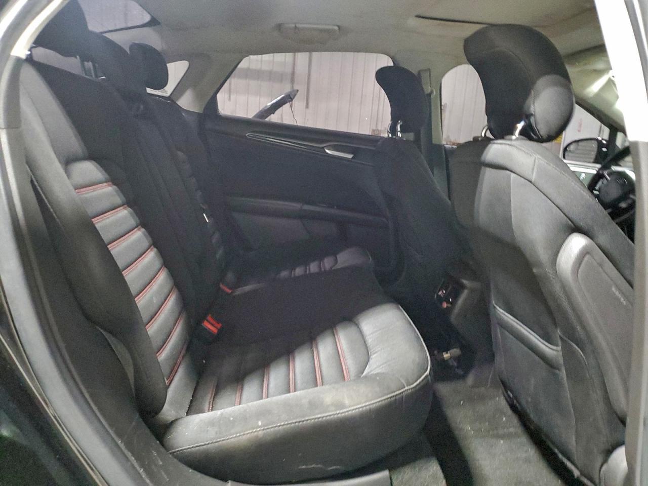 2015 Ford Fusion Se - zdjęcie 10