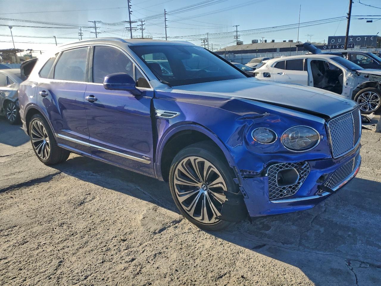 2023 Bentley Bentayga - zdjęcie 4