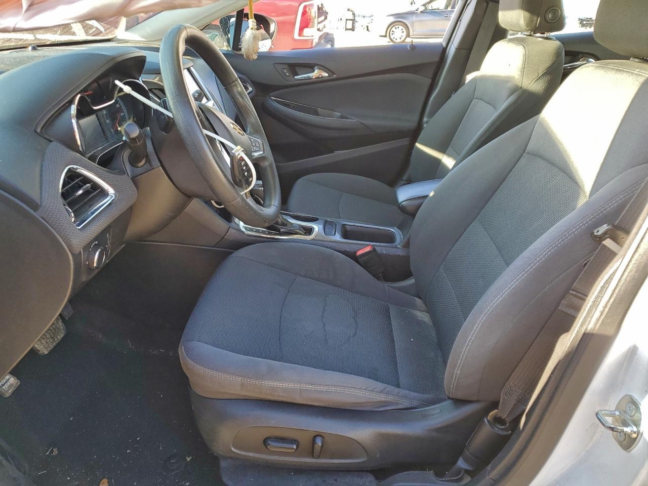 2018 Chevrolet Cruze Lt - zdjęcie 7