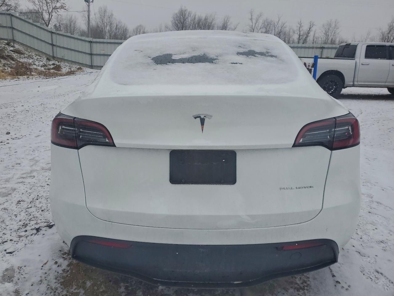 2023 Tesla Model Y - zdjęcie 6