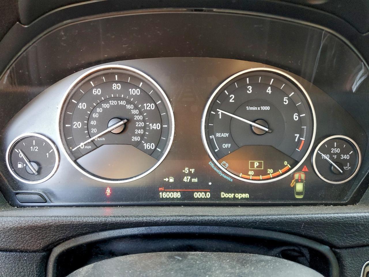 2015 BMW 320 I - zdjęcie 9