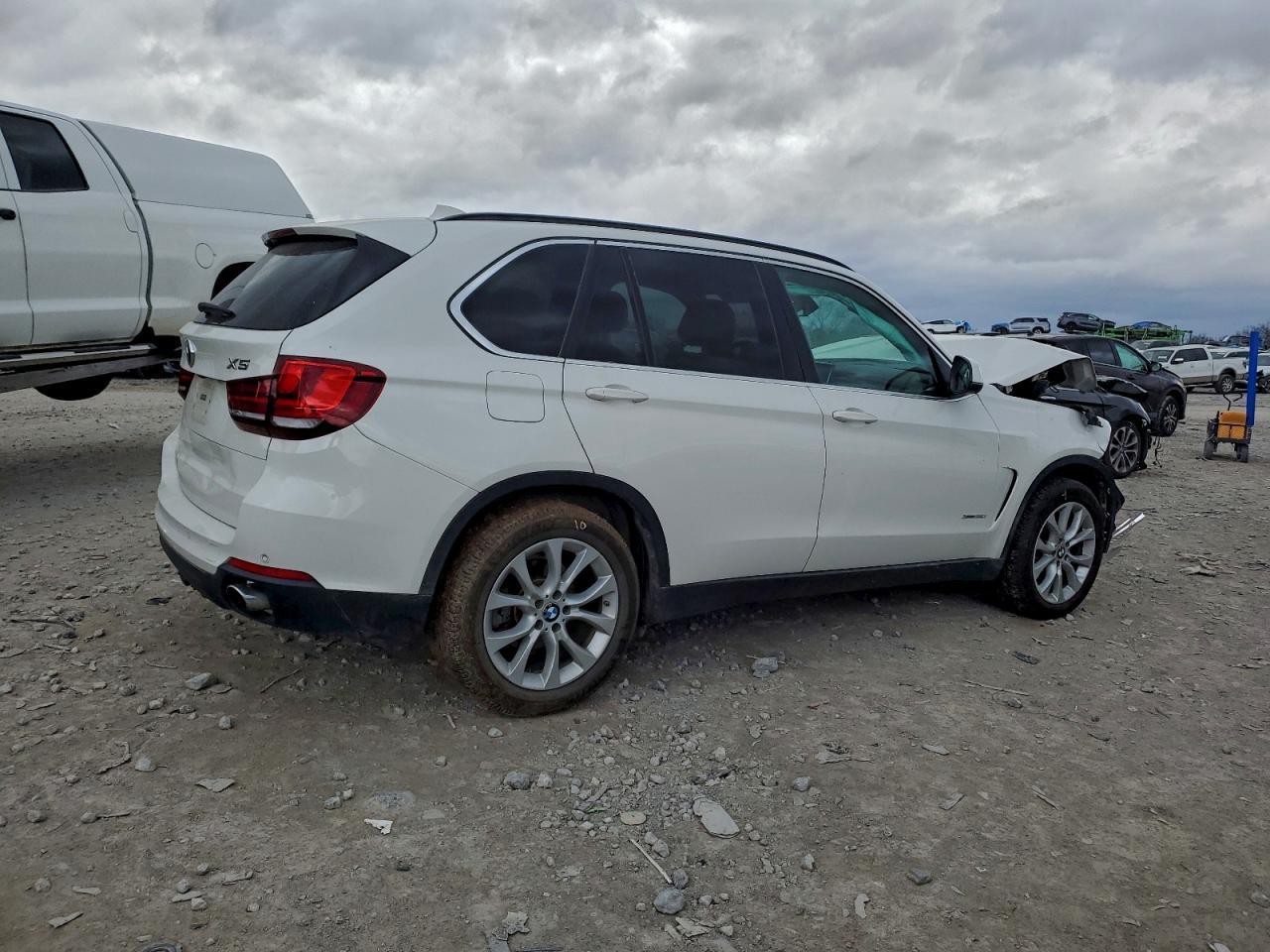 2016 BMW X5 xDrive35I - zdjęcie 3