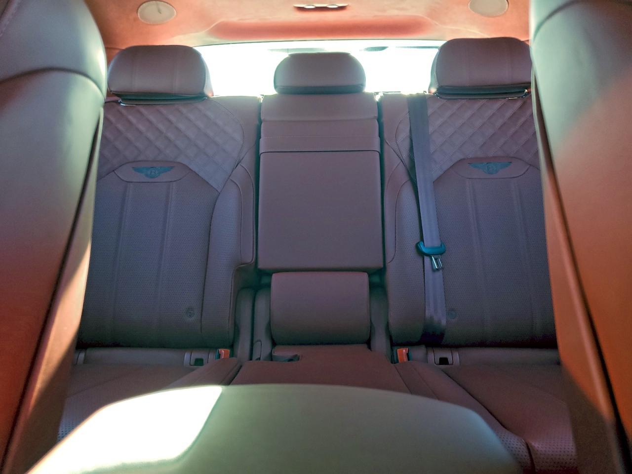2023 Bentley Bentayga - zdjęcie 10