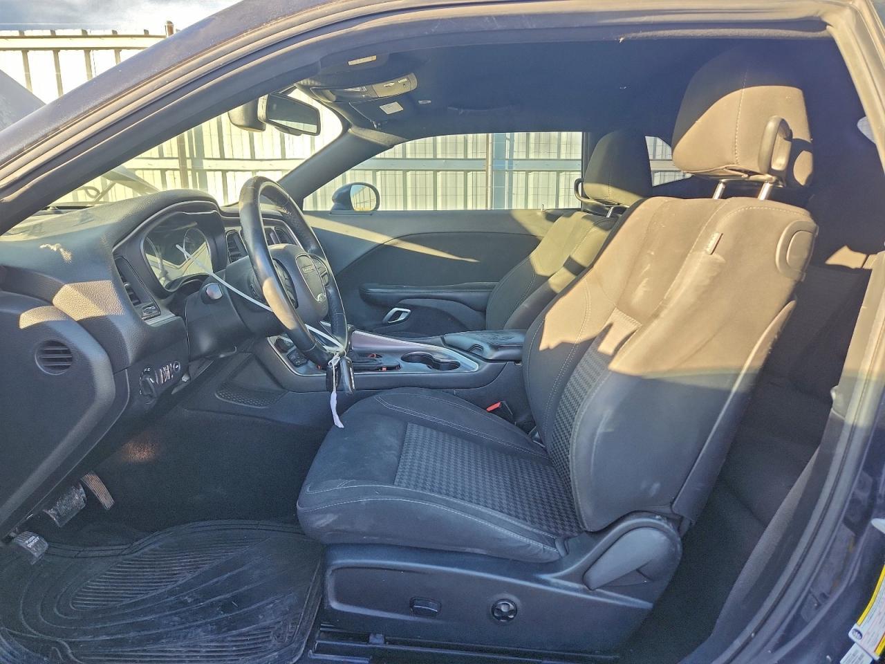 2019 Dodge Challenger Sxt - zdjęcie 7