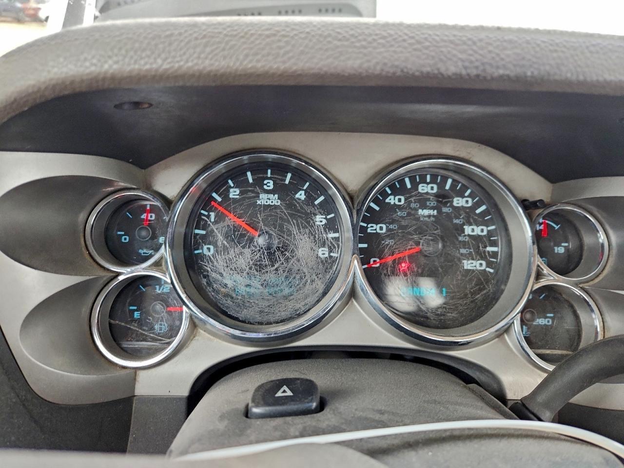 2013 Chevrolet Silverado C2500 Heavy Duty - zdjęcie 9