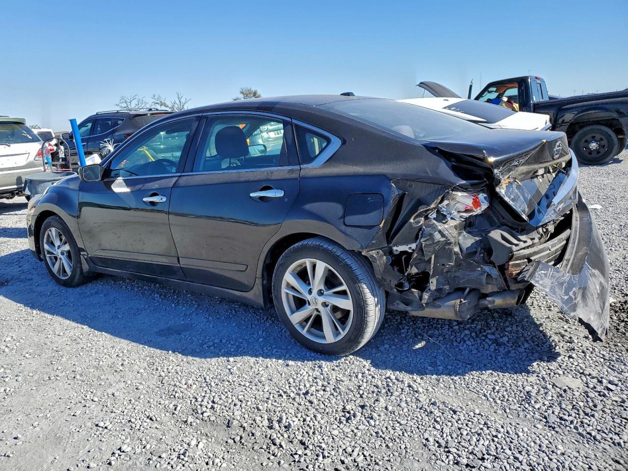 2015 Nissan Altima 2.5 - zdjęcie 2