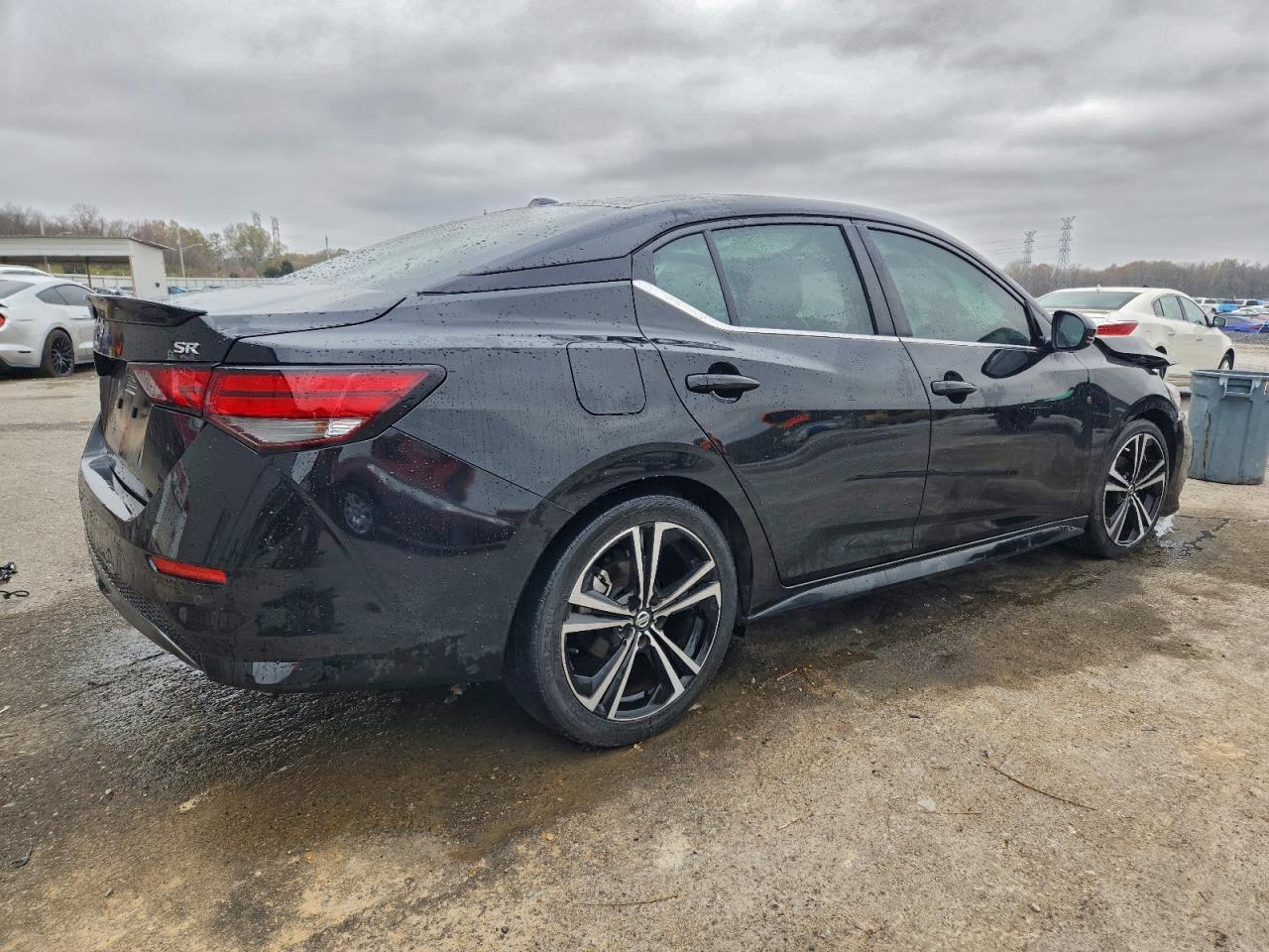 2021 Nissan Sentra Sr - zdjęcie 3