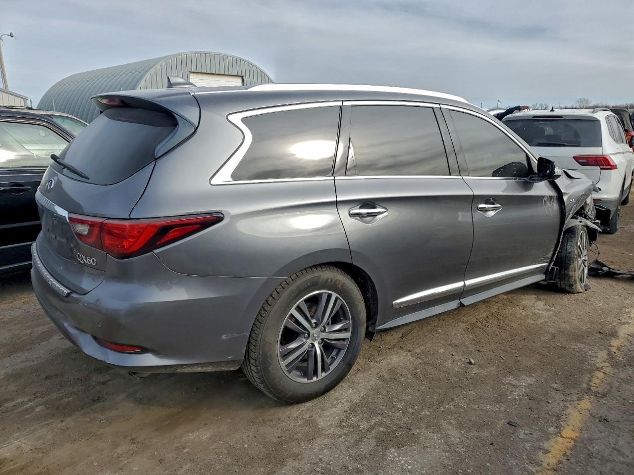 2019 Infiniti Qx60 Luxe - zdjęcie 3