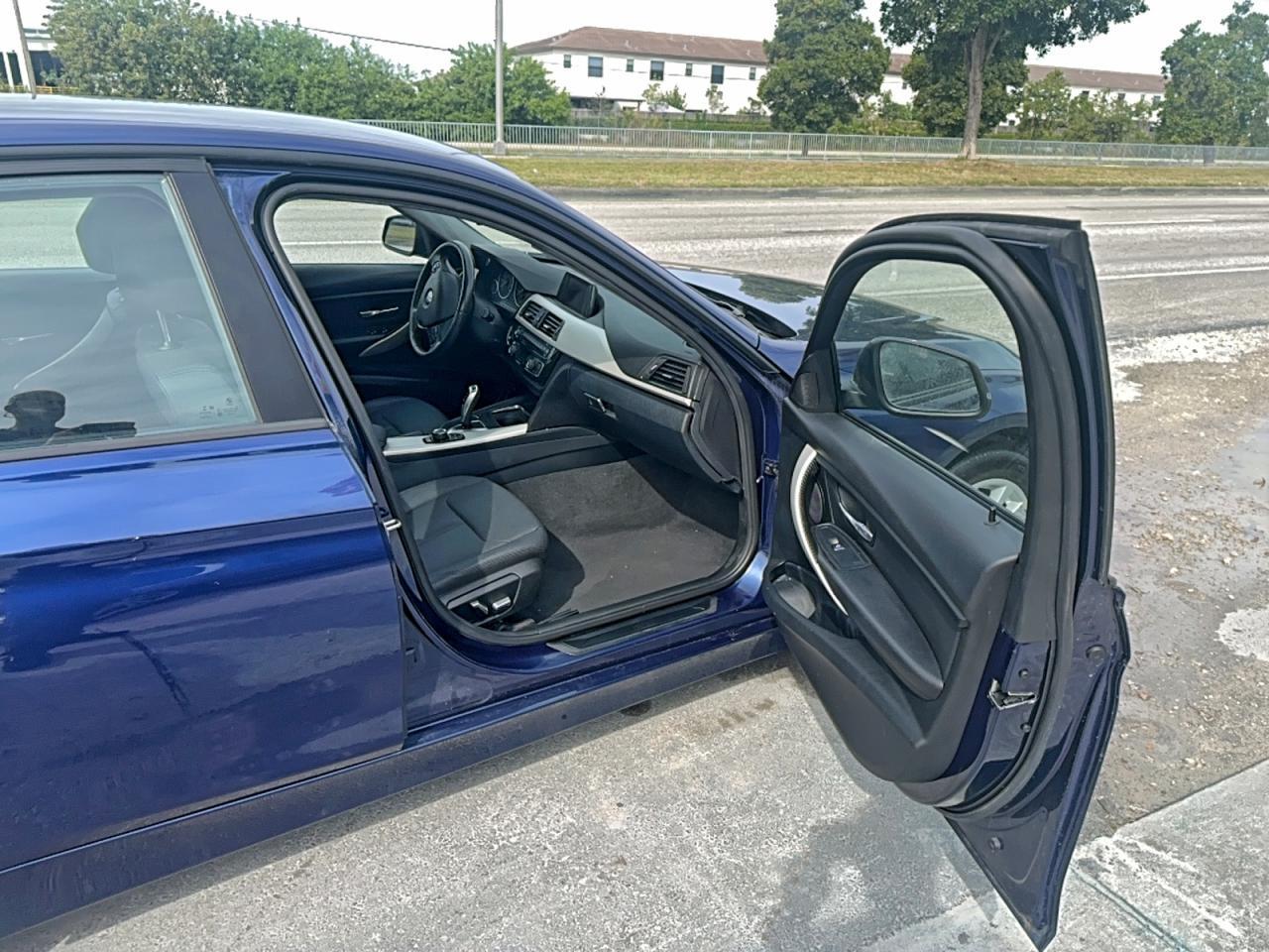 2018 BMW 320 I - zdjęcie 5