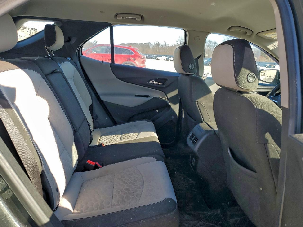 2020 Chevrolet Equinox Ls - zdjęcie 11