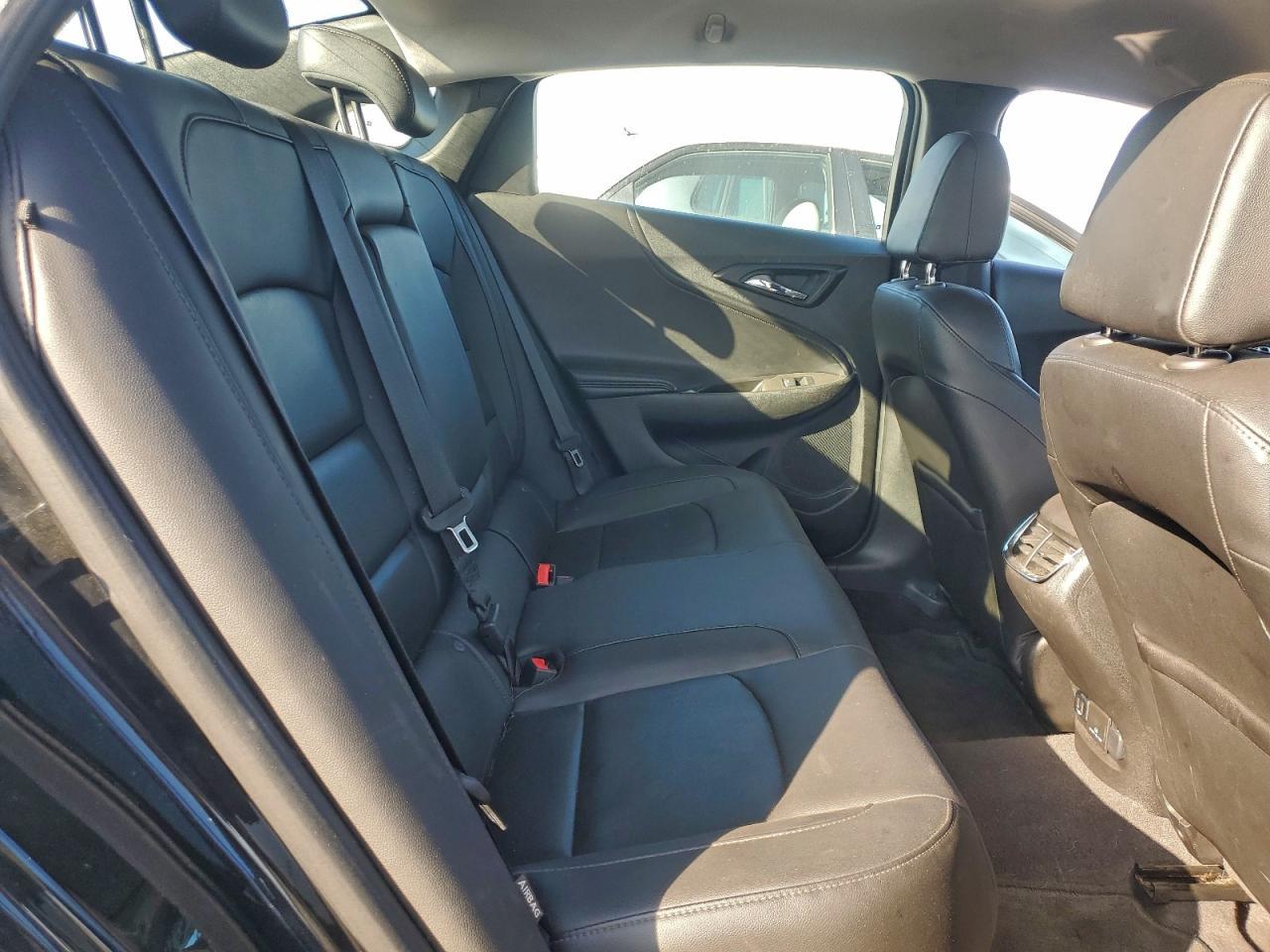 2017 Chevrolet Malibu Lt - zdjęcie 10