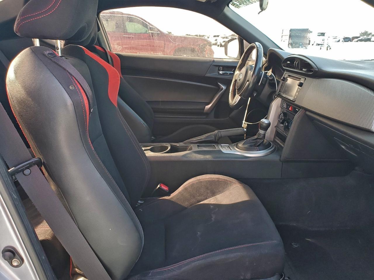 2015 Toyota Scion Fr-S - zdjęcie 10