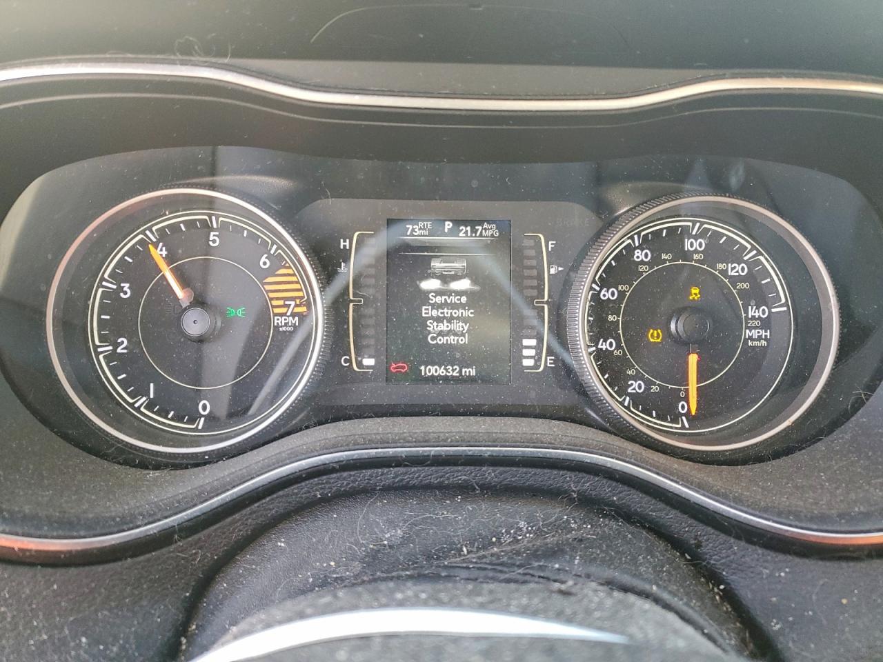 2019 Jeep Cherokee Latitude - zdjęcie 9