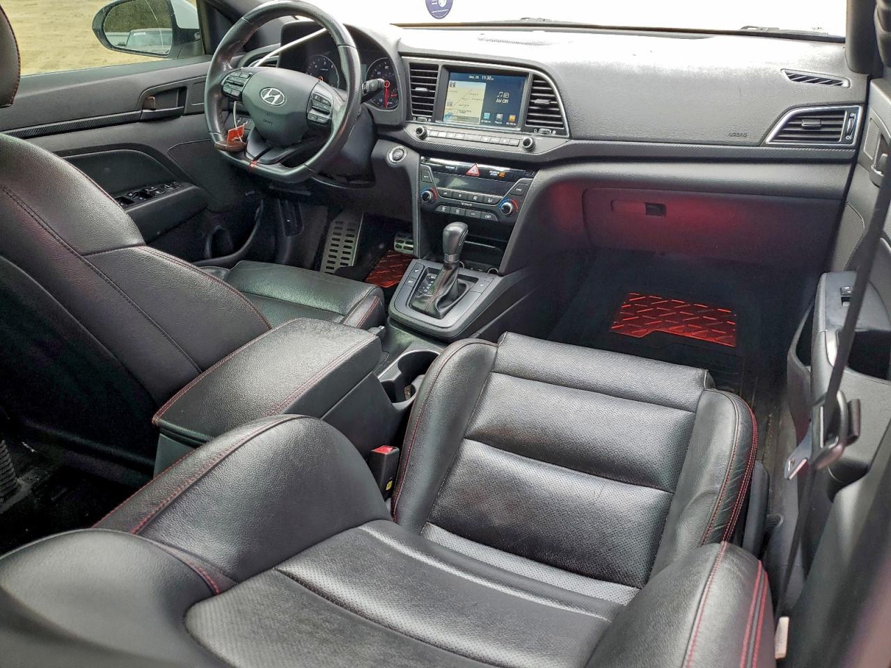 2017 Hyundai Elantra Sport - zdjęcie 8
