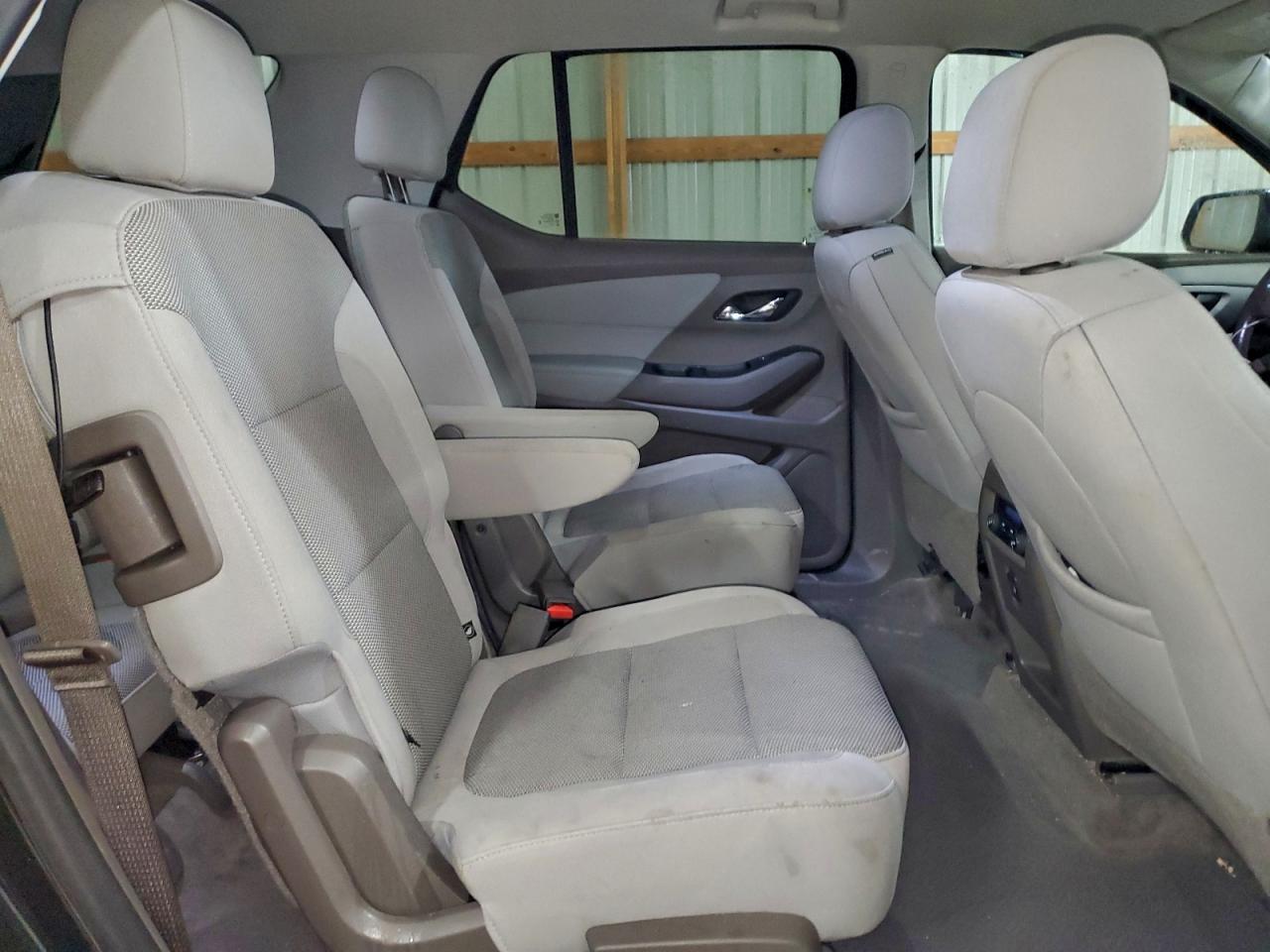 2020 Chevrolet Traverse Lt - zdjęcie 11