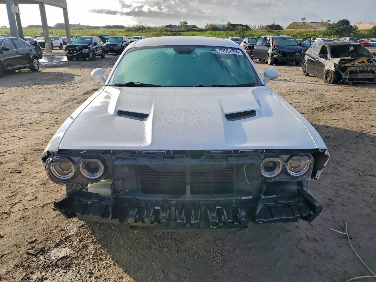 2019 Dodge Challenger Sxt - zdjęcie 5