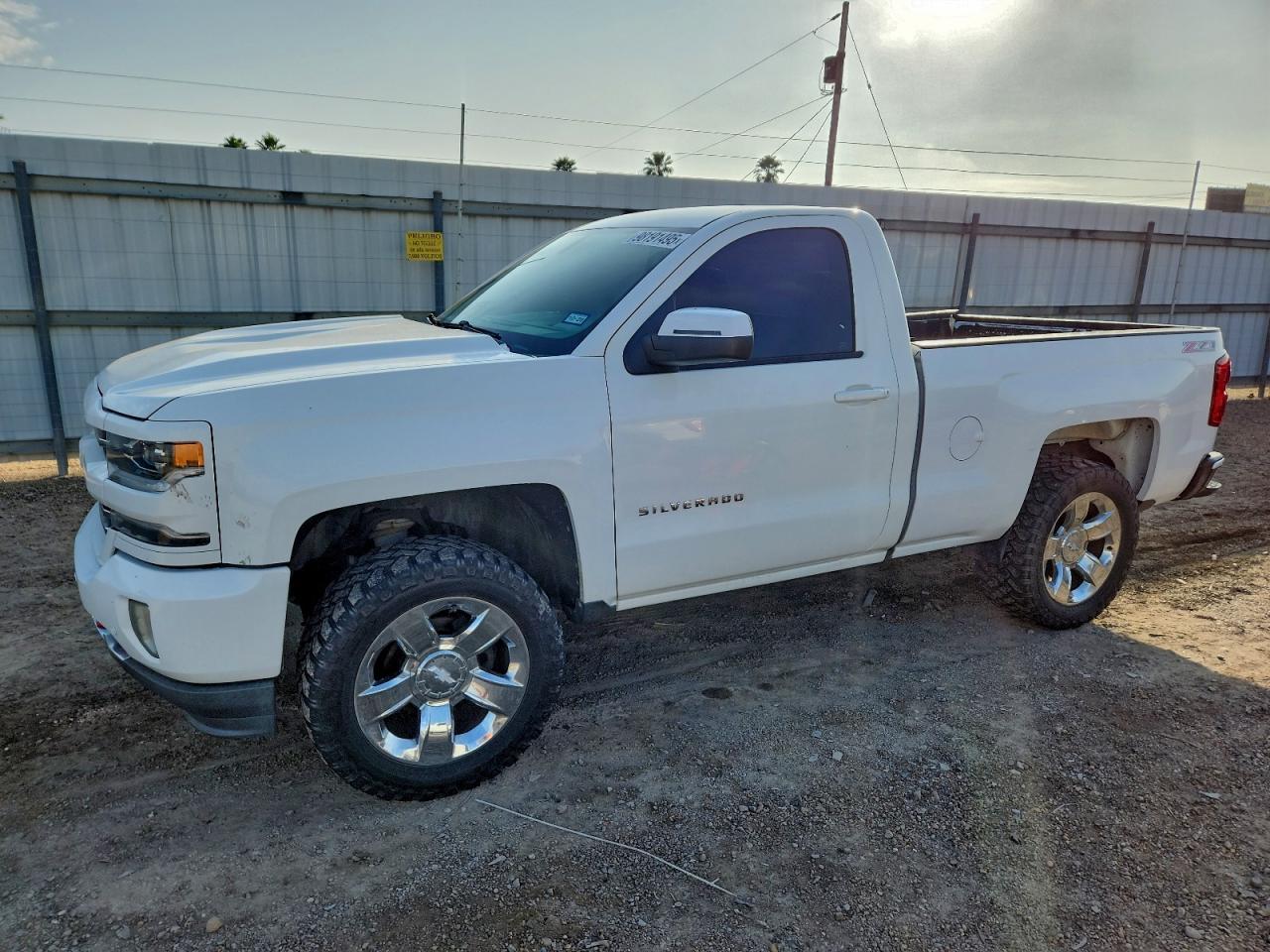 2015 Chevrolet Silverado K1500 - zdjęcie główne