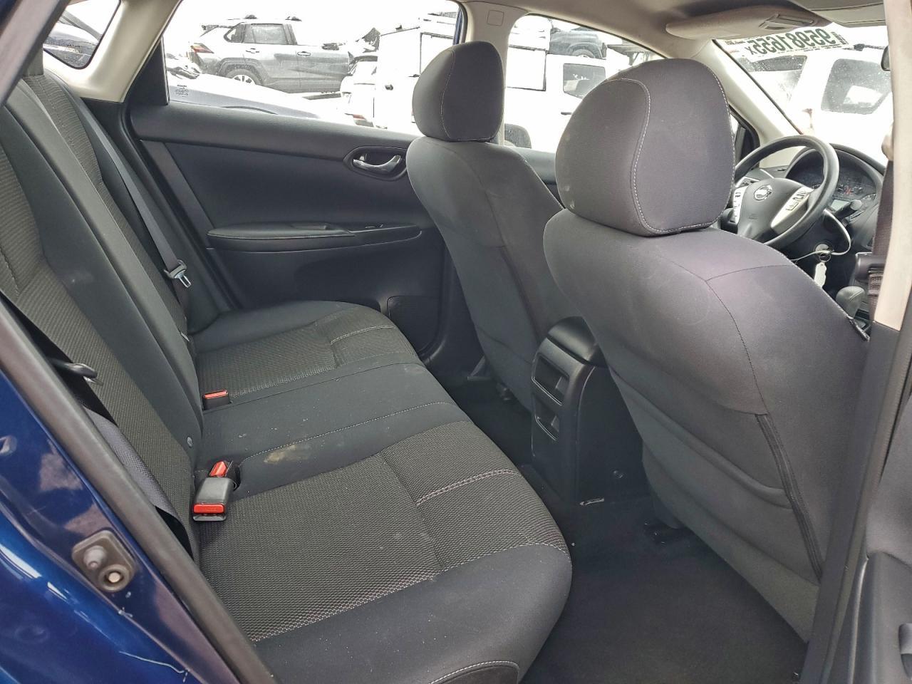 2016 Nissan Sentra S - zdjęcie 10