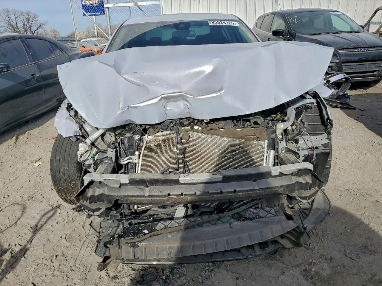 2024 Nissan Altima Sr - zdjęcie 5