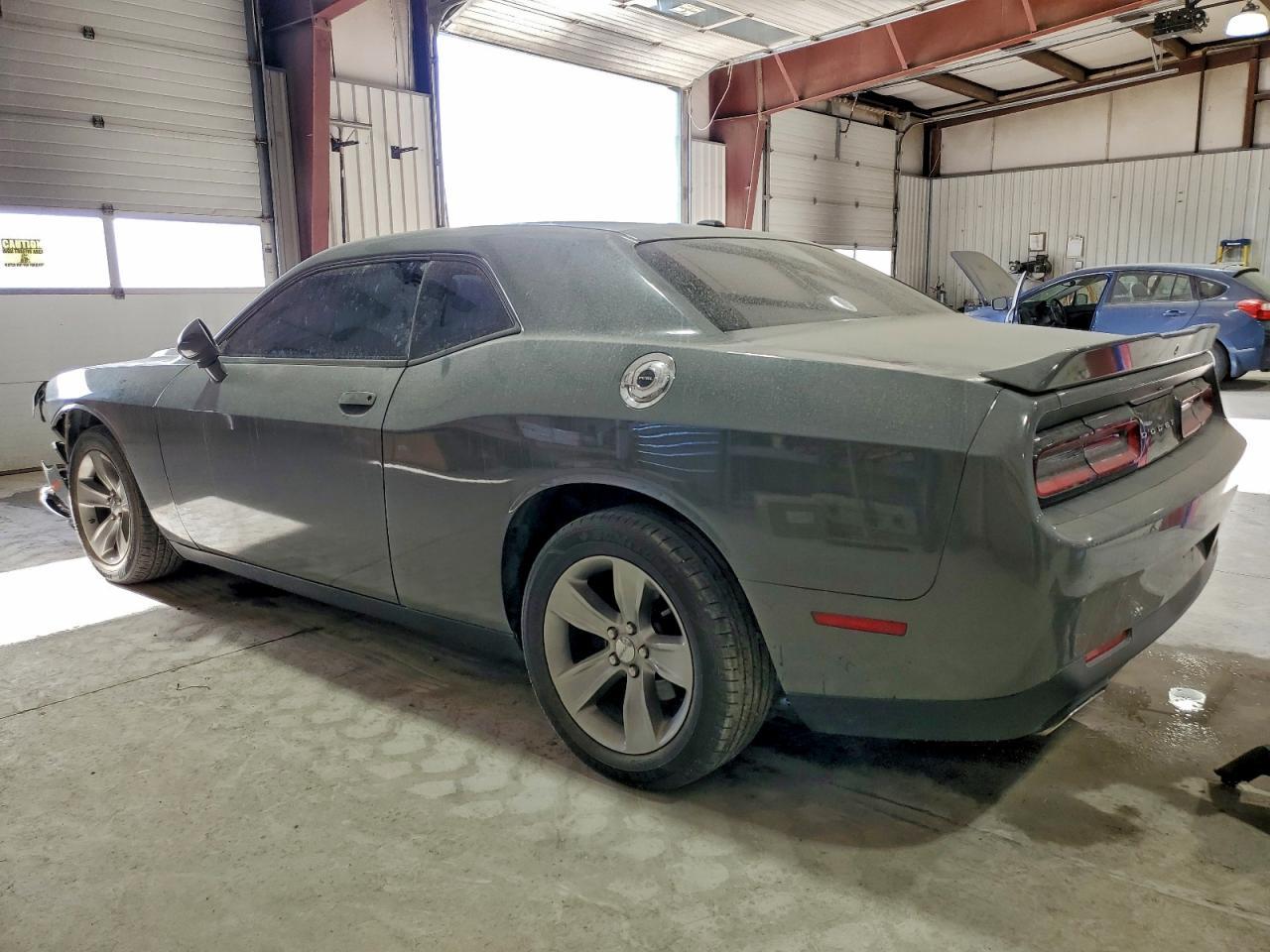 2019 Dodge Challenger Sxt - zdjęcie 2