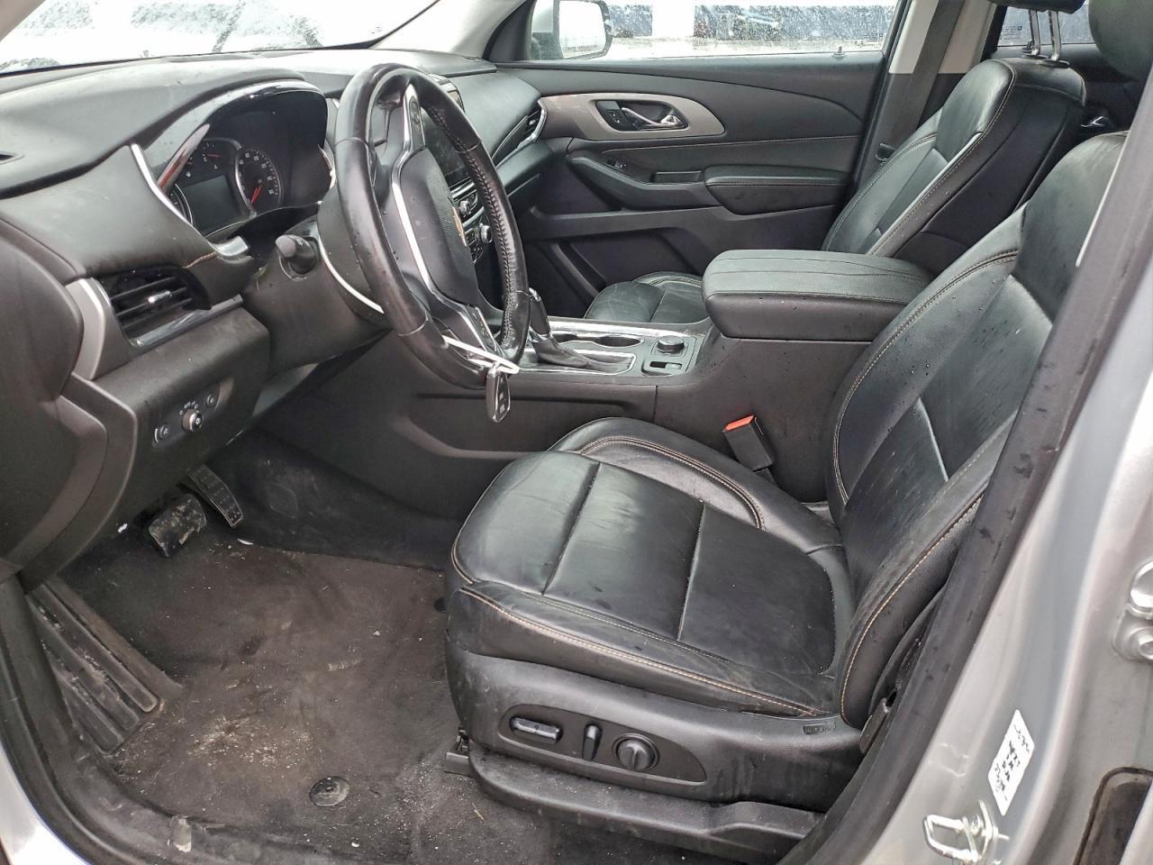 2020 Chevrolet Traverse Lt - zdjęcie 7