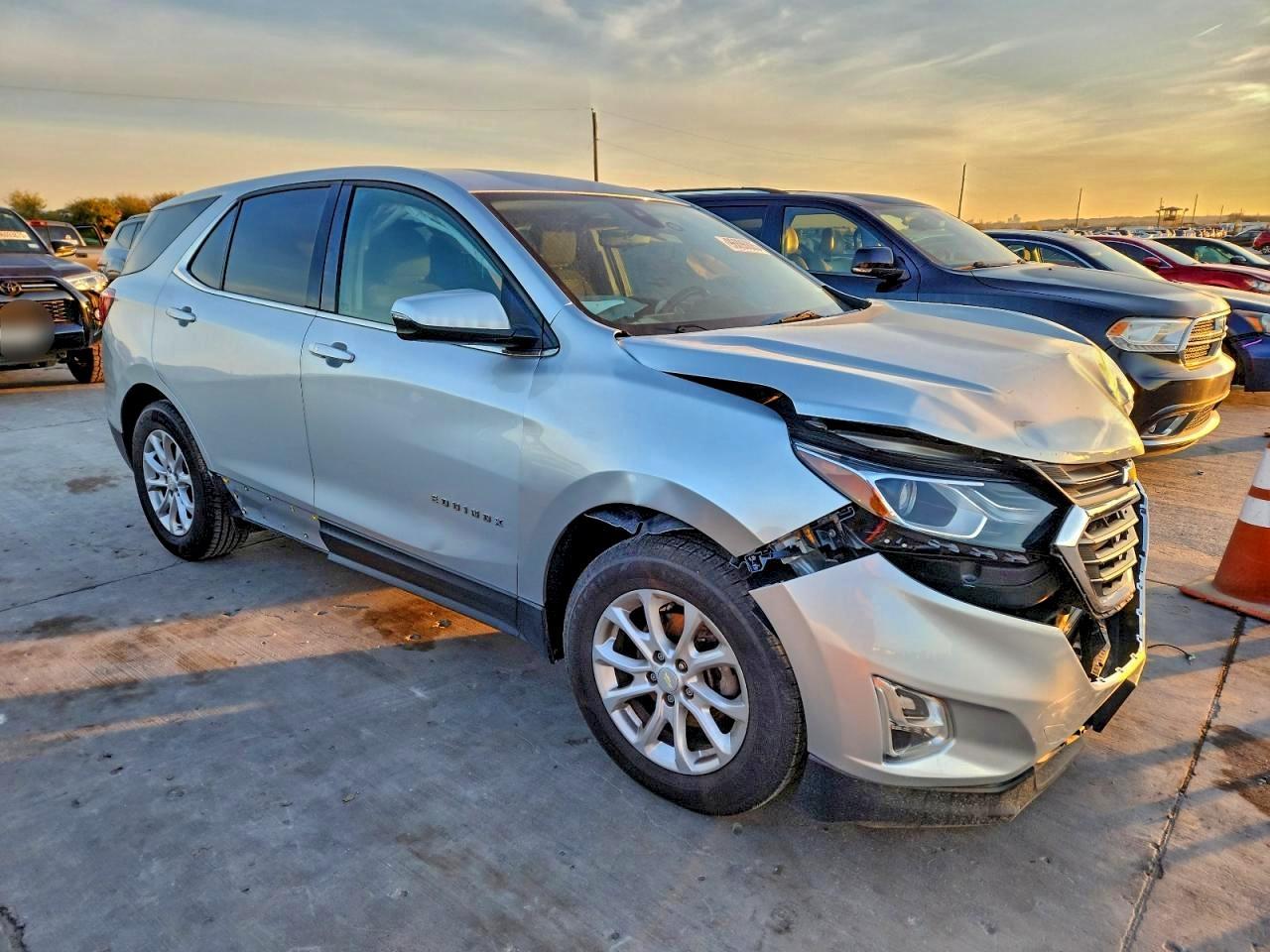 2019 Chevrolet Equinox Lt - zdjęcie 4