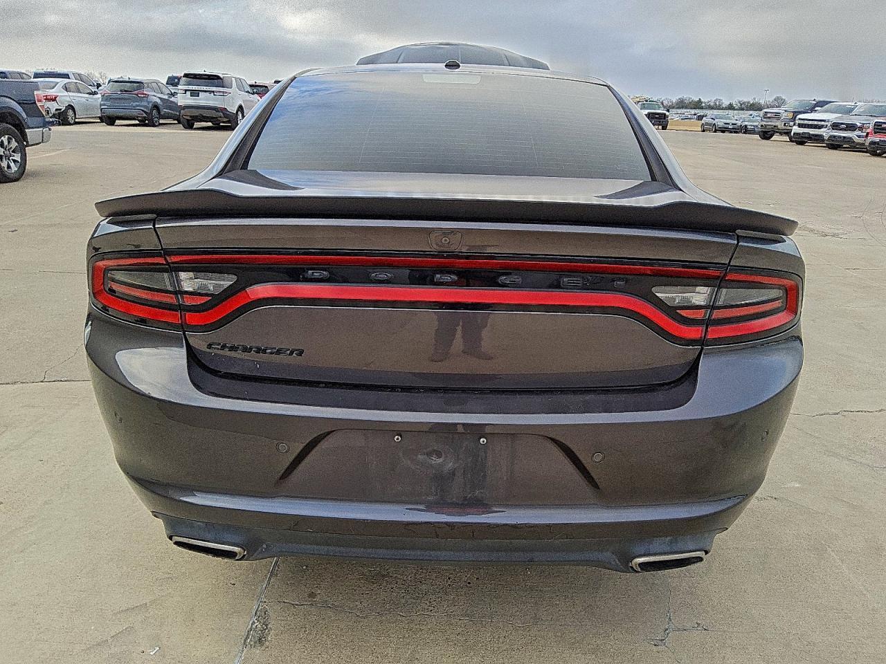 2022 Dodge Charger Sxt - zdjęcie 6