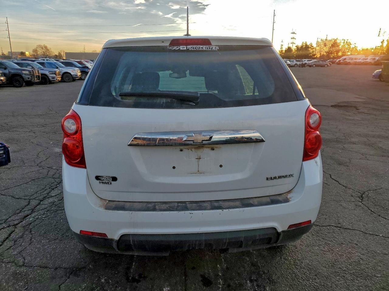 2015 Chevrolet Equinox Ls - zdjęcie 6