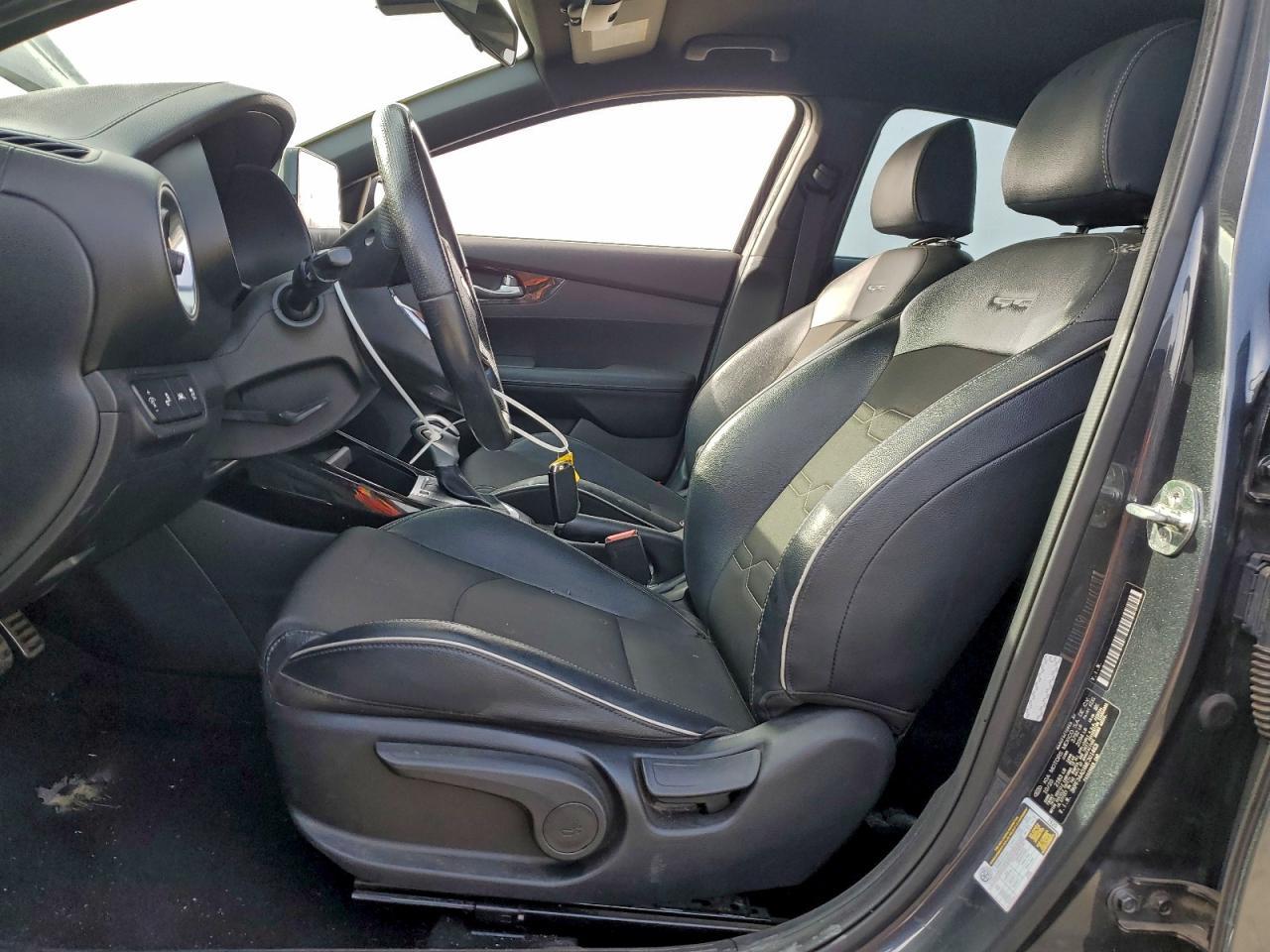 2021 Kia Forte Gt Line - zdjęcie 7