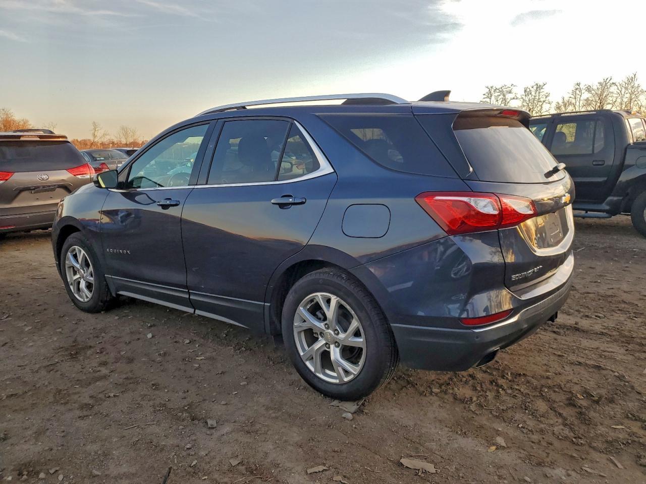 2019 Chevrolet Equinox - zdjęcie 2