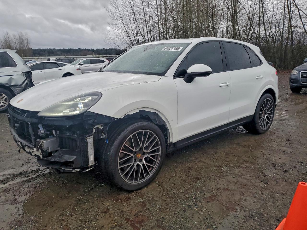 2021 Porsche Cayenne - zdjęcie główne
