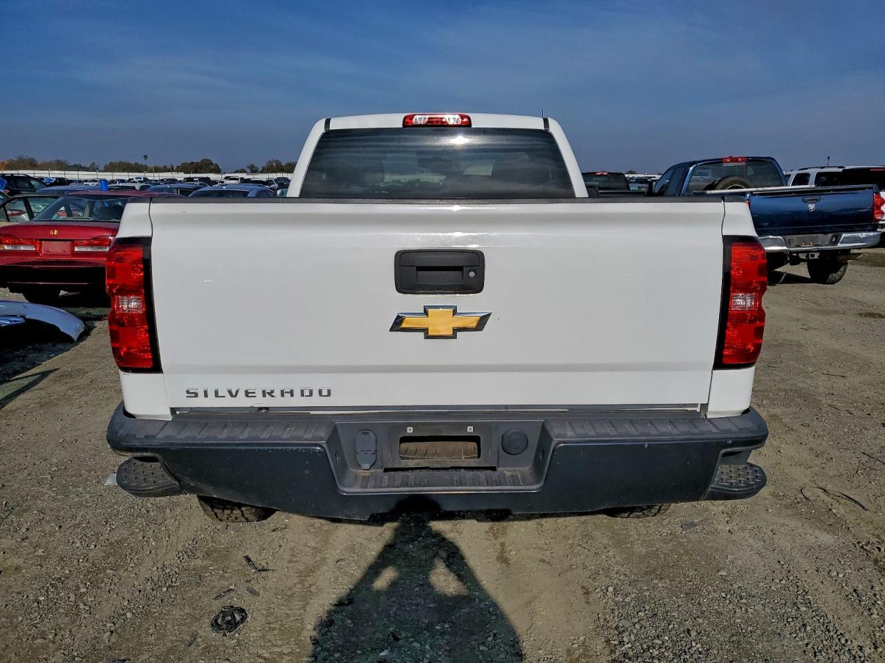 2018 Chevrolet Silverado C1500 - zdjęcie 6