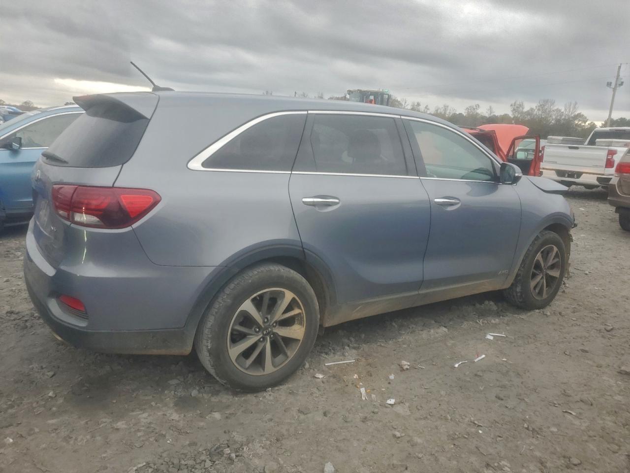 2020 Kia Sorento S - zdjęcie 3