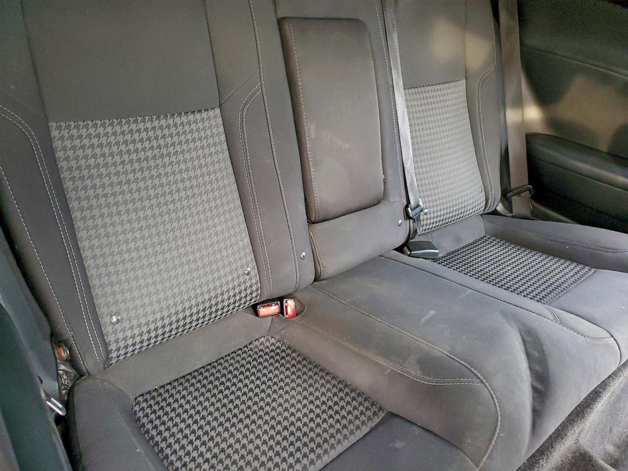 2015 Dodge Challenger Sxt - zdjęcie 10