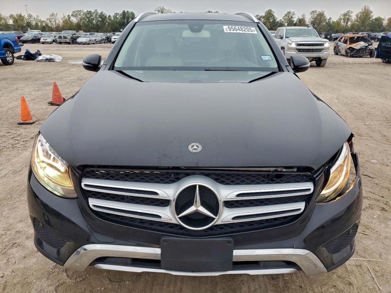 2019 Mercedes-Benz Glc 300 - zdjęcie 5