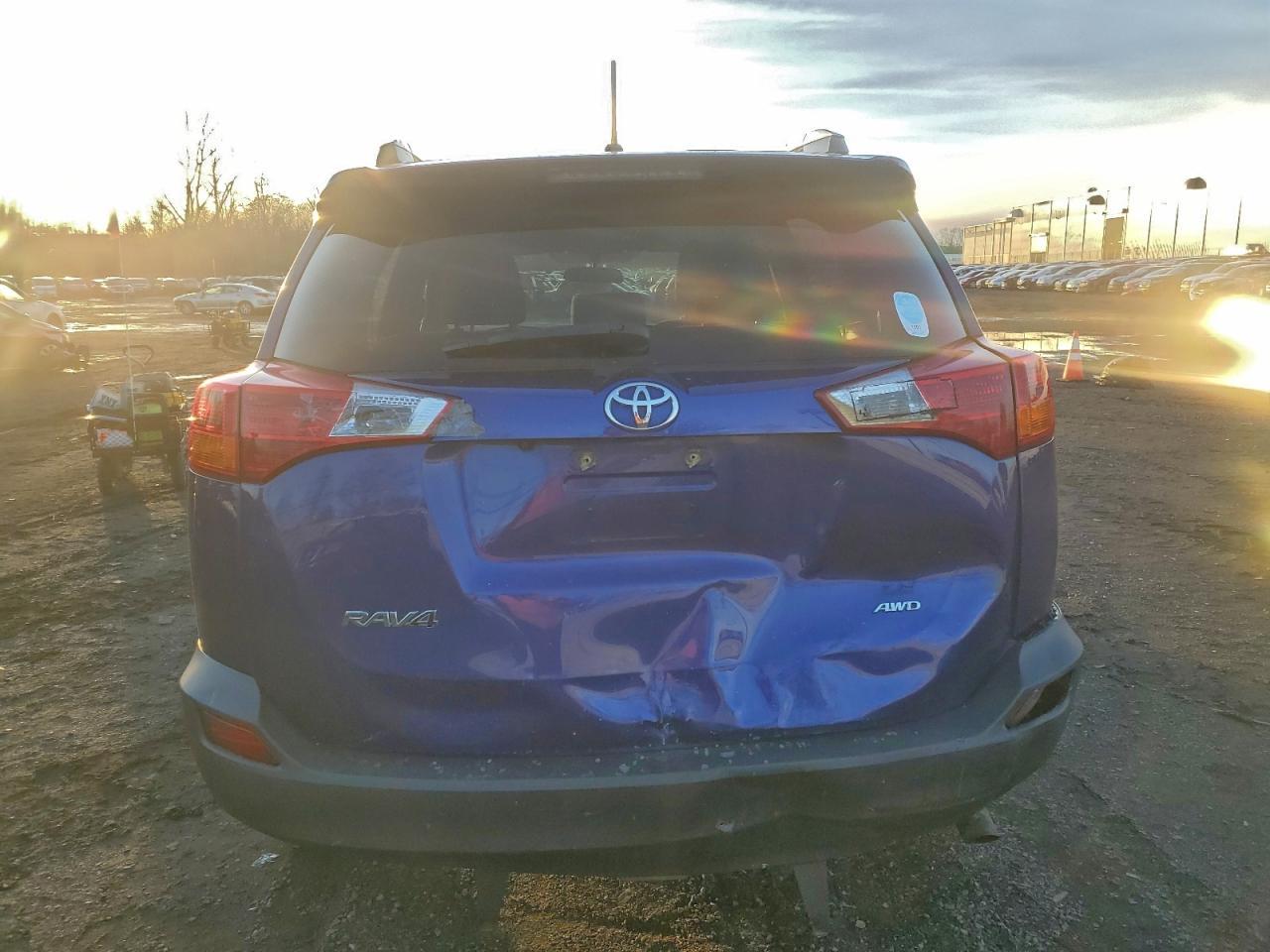 2015 Toyota RAV 4 - zdjęcie 6