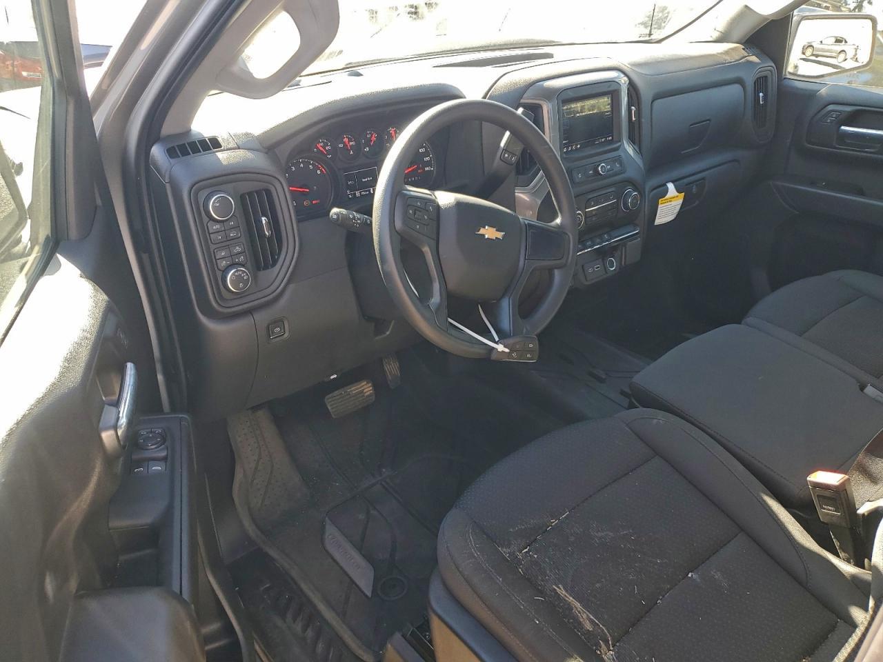 2026 Chevrolet Silverado K1500 - zdjęcie 8
