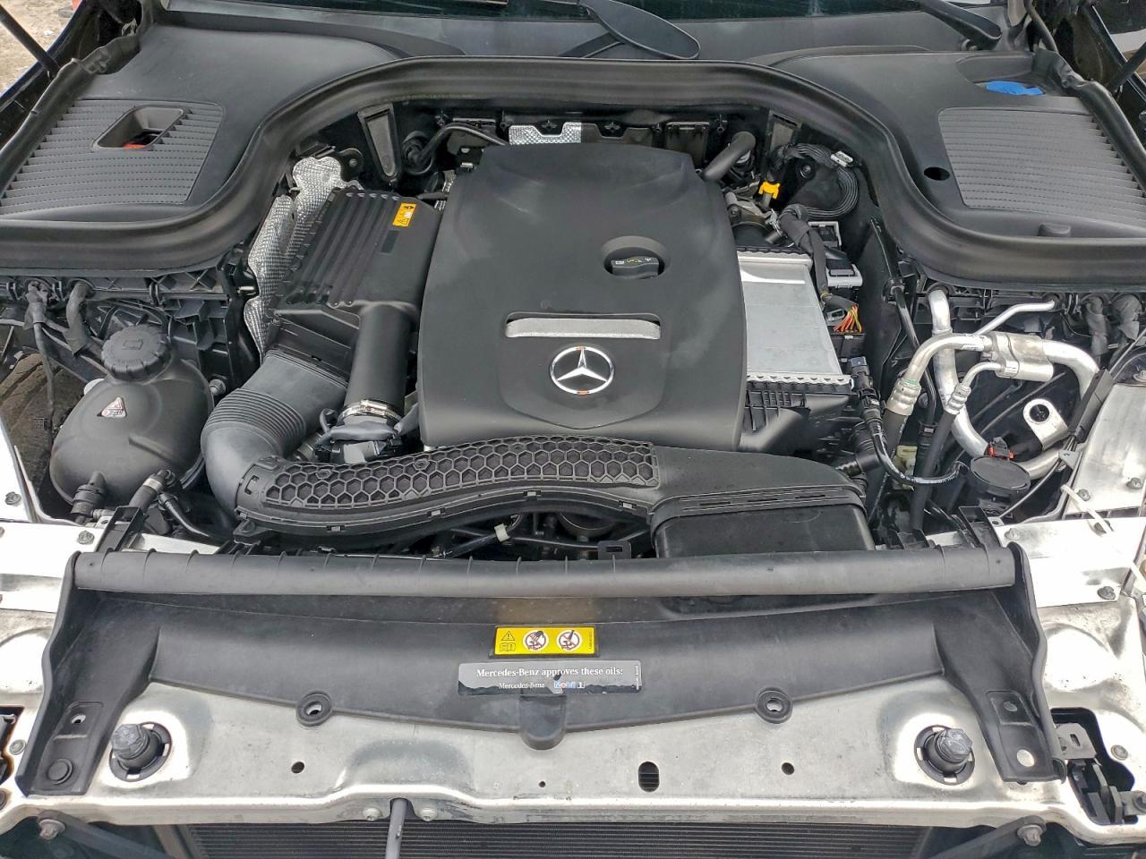 2019 Mercedes-Benz Glc 300 - zdjęcie 12