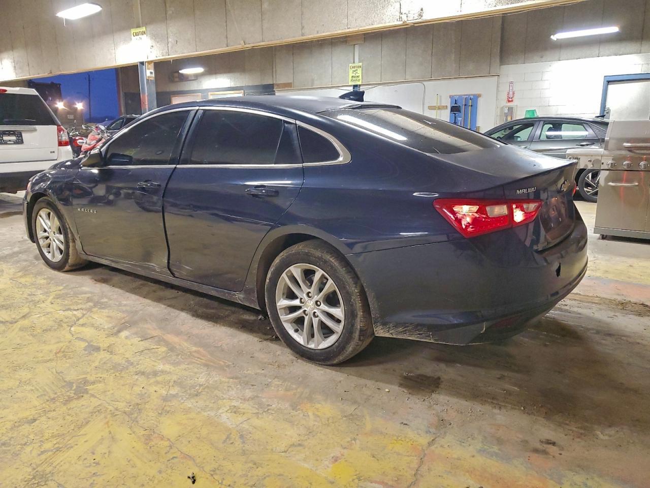 2016 Chevrolet Malibu Lt - zdjęcie 2