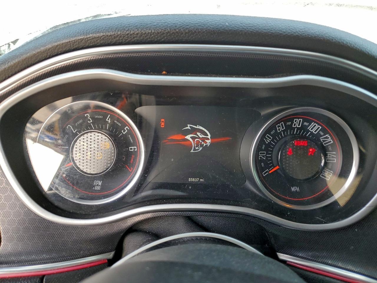 2016 Dodge Challenger Sxt - zdjęcie 9