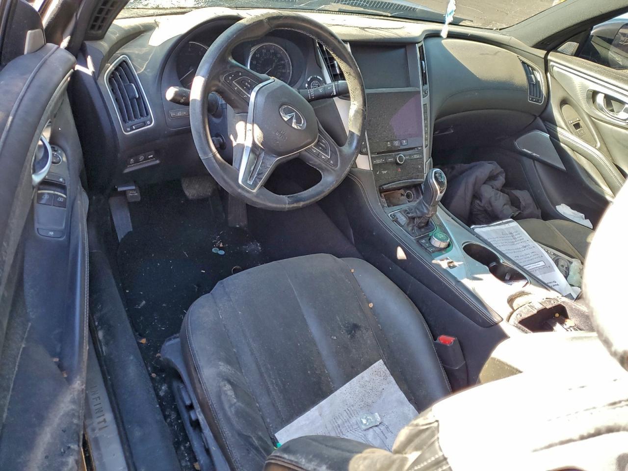 2017 Infiniti Q60 - zdjęcie 8