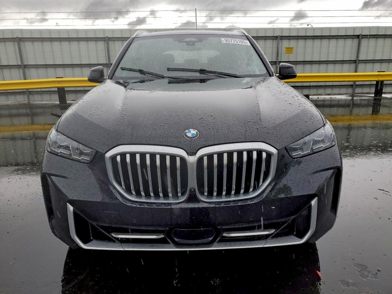 2024 BMW X5 xDrive40I - zdjęcie 5
