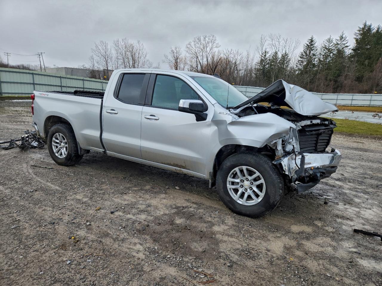 2020 Chevrolet Silverado K1500 Lt - zdjęcie 4