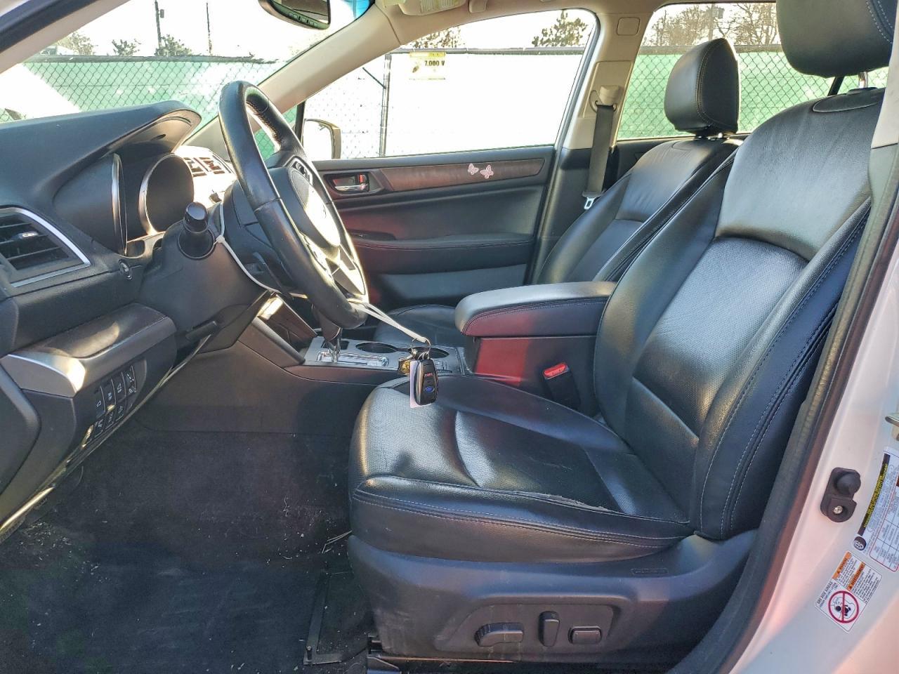 2015 Subaru Outback 3.6R Limited - zdjęcie 7