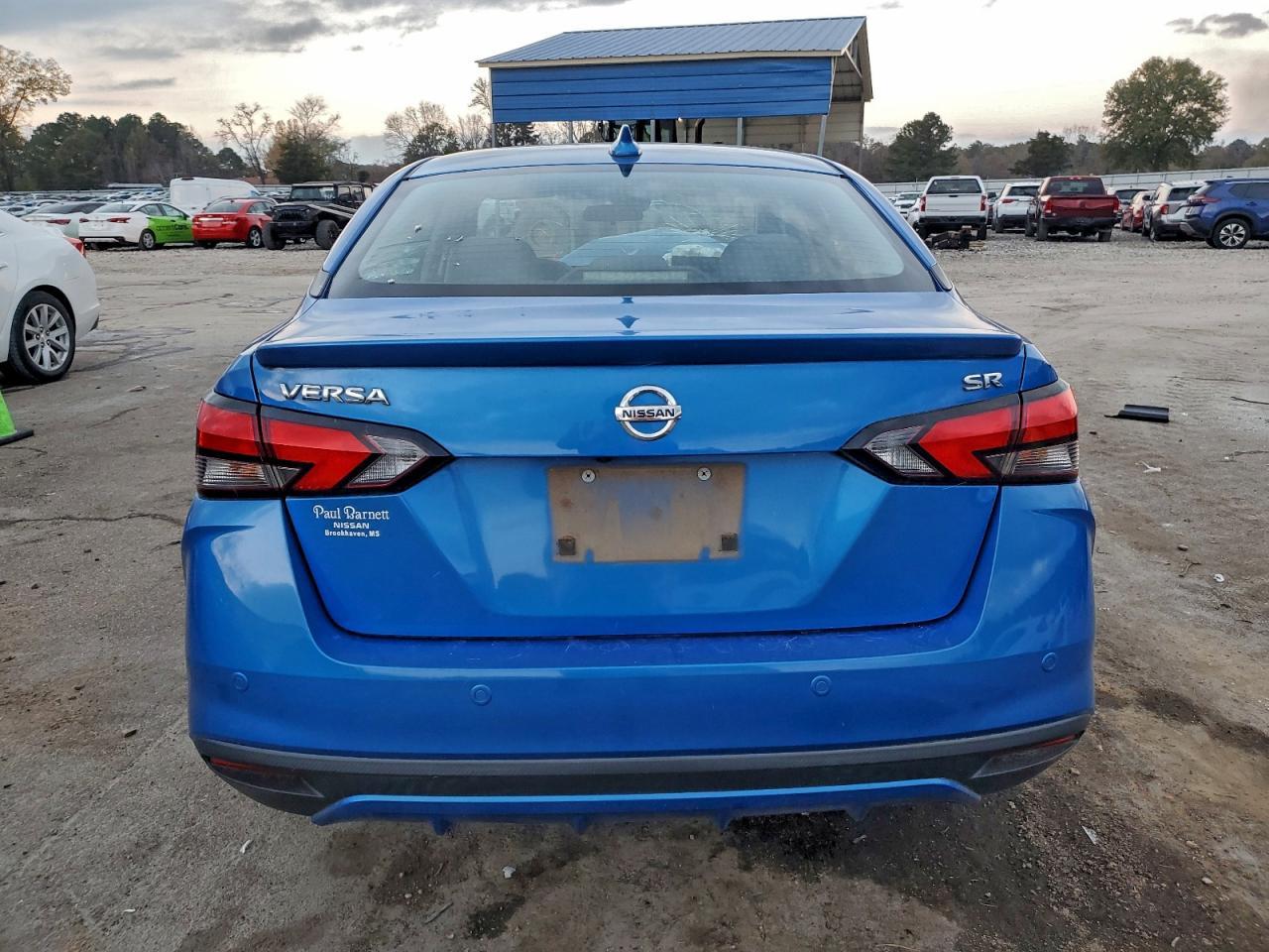 2020 Nissan Versa Sr - zdjęcie 6