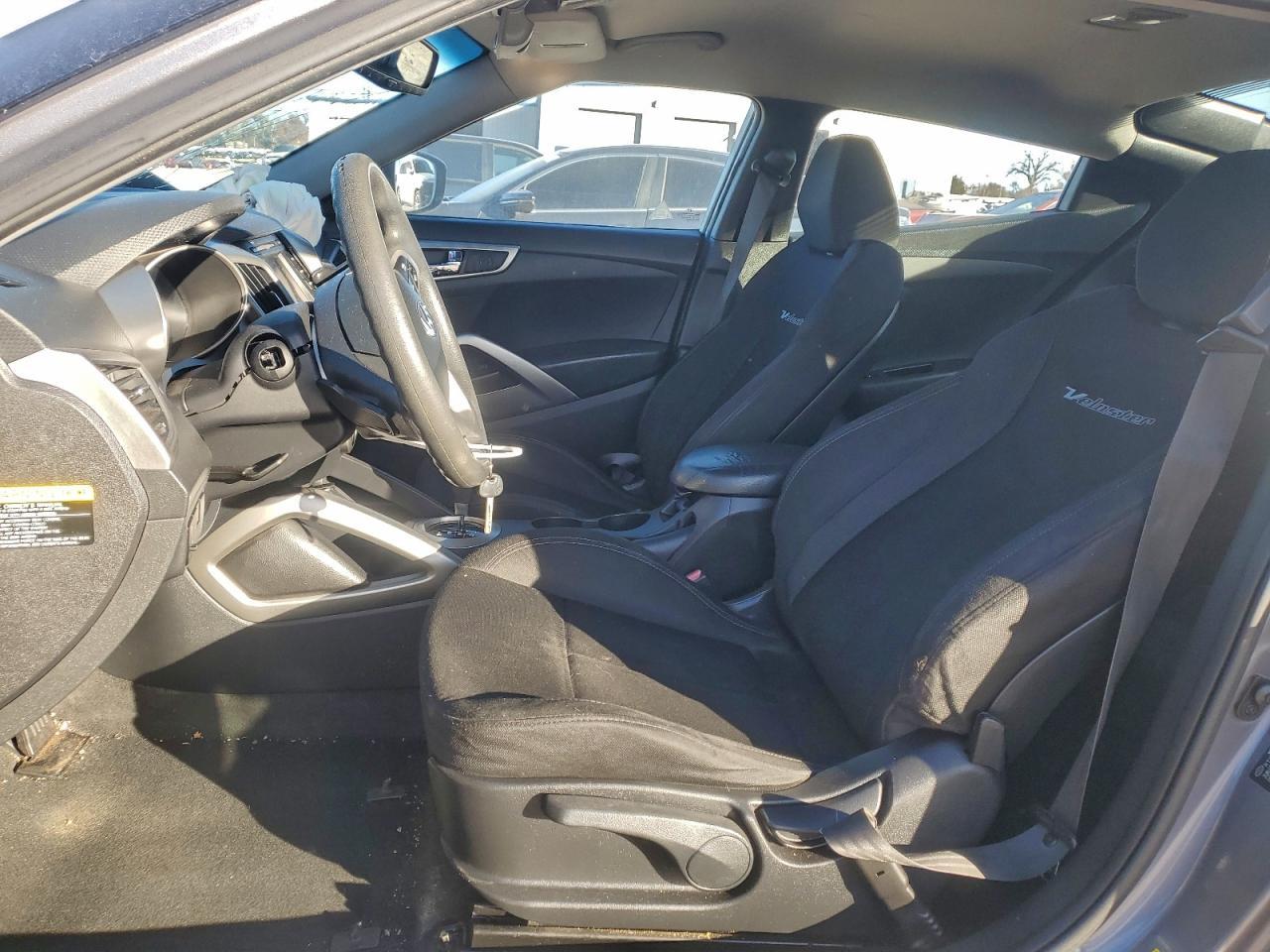 2013 Hyundai Veloster - zdjęcie 7