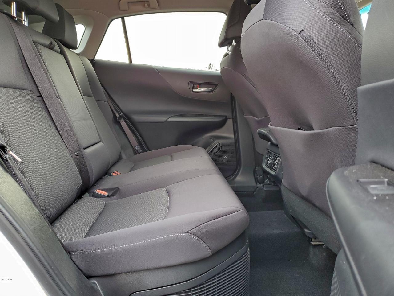 2021 Toyota Venza - zdjęcie 10