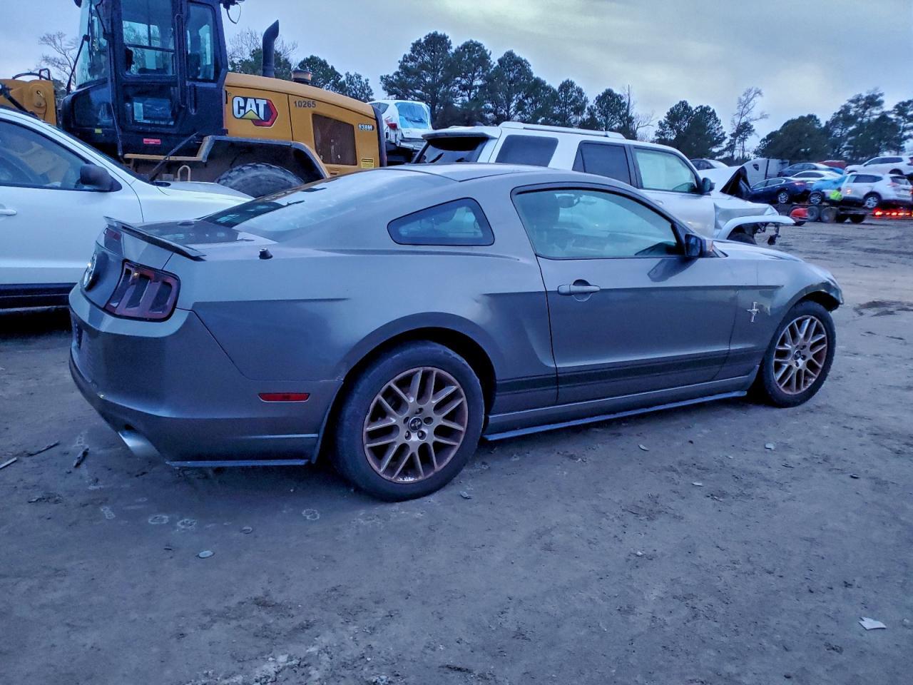 2013 Ford Mustang - zdjęcie 3